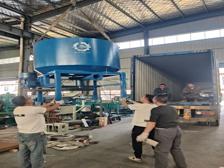 paper pulping machine